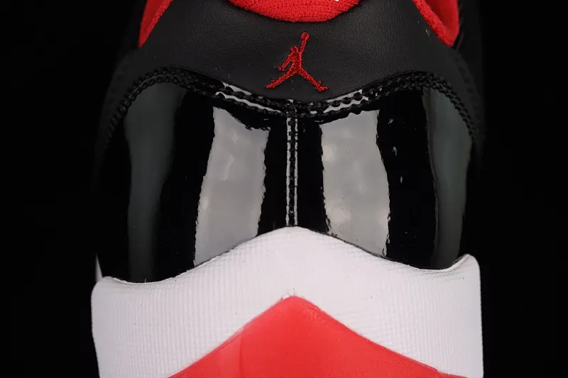 All categories Air Jordan Jordan series basketball shoes Air Jordan 11 F version Air Jordan 11 Low Bred AJ11 Joe 11 patent leather black and red genuine carbon low-top basketball shoes 528895-012